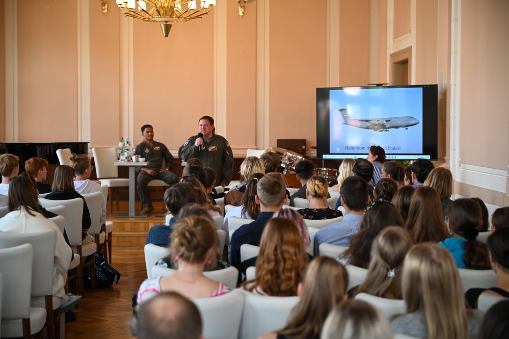 Texas Reserve Airmen Visit Czech Republic HS—Discuss C-5 Mission and Citizen Airmen Life