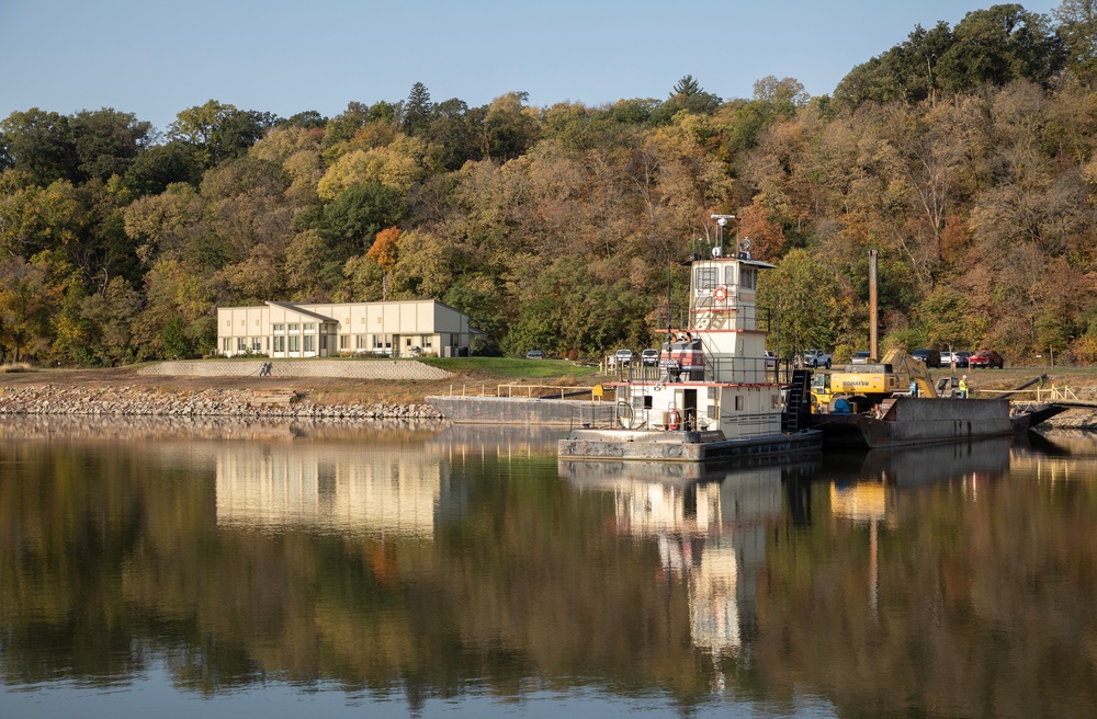 Omaha District, tribally-owned company partner for Missouri River maintenance