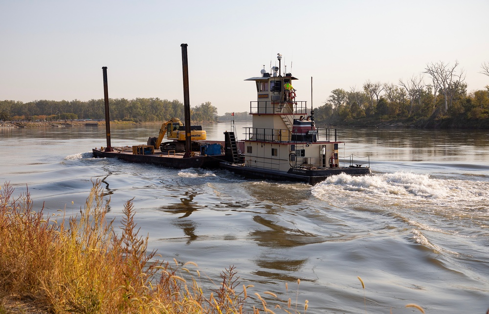 Omaha District, tribally-owned company partner for Missouri River maintenance