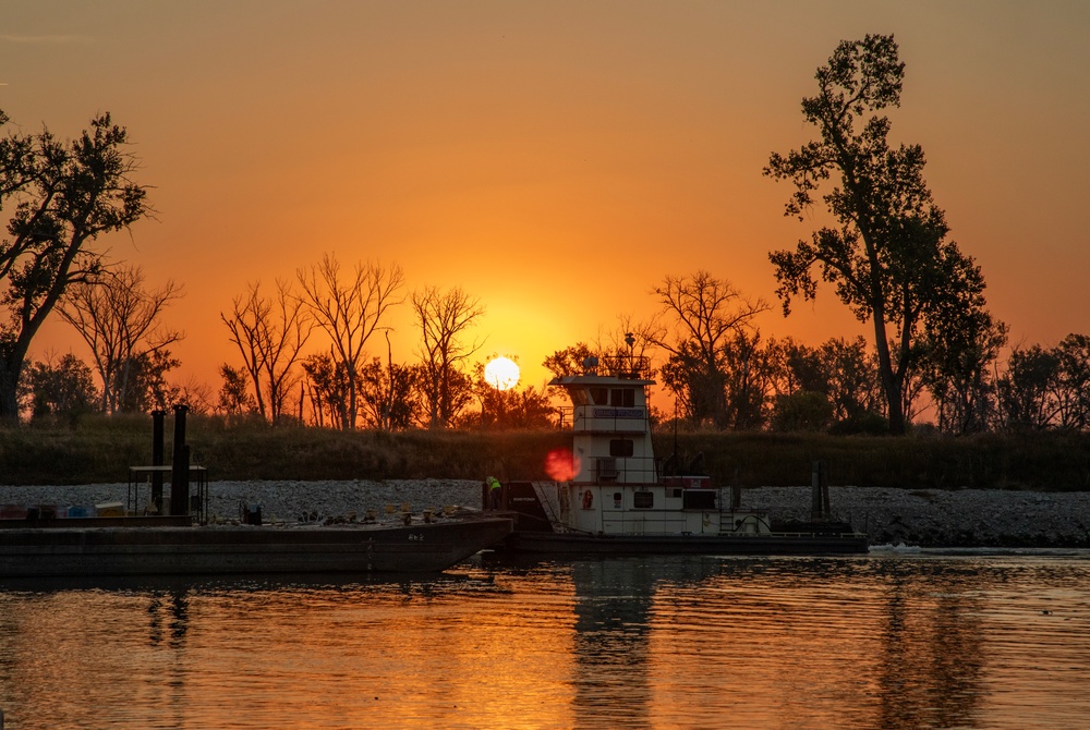 Omaha District, tribally-owned company partner for Missouri River maintenance