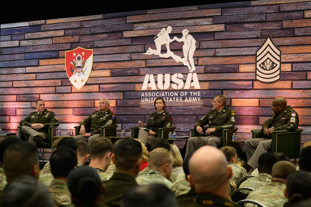 AUSA 2024 Sergeant Major of the Army's Professional Development Forum