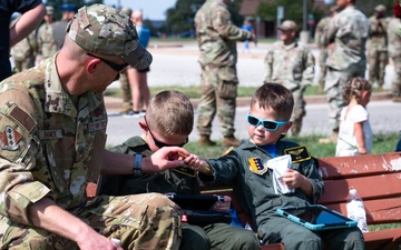 Dyess welcomes home deployed Airmen