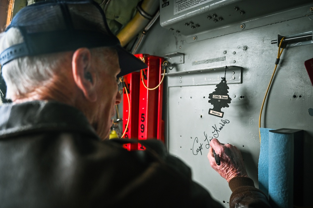 Last Man Standing: 155th ARW Honors WWII Pilot with Heritage Jet at Central Coast AirFest