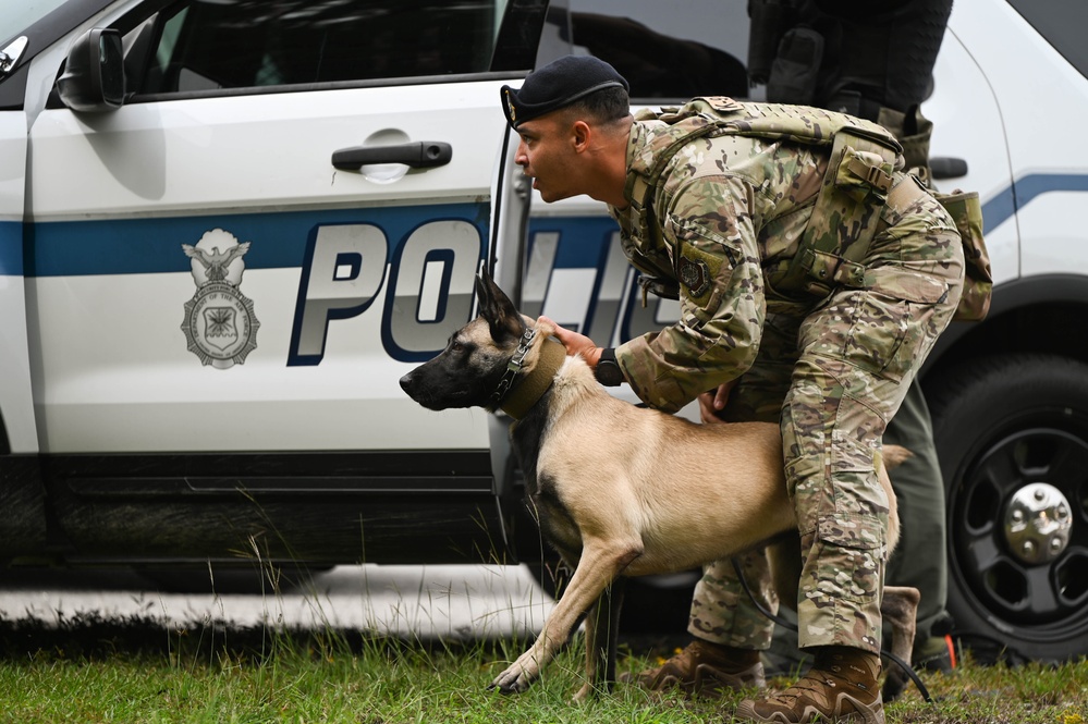 Joint Base Charleston Hosts the IPWDA’s 25th Anniversary Certification Event