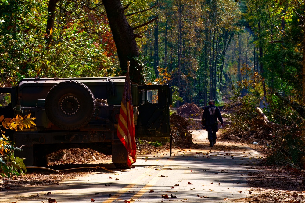 North Carolina National Guard soldiers assist the Indiana Task Force One Urban Search and Rescue team