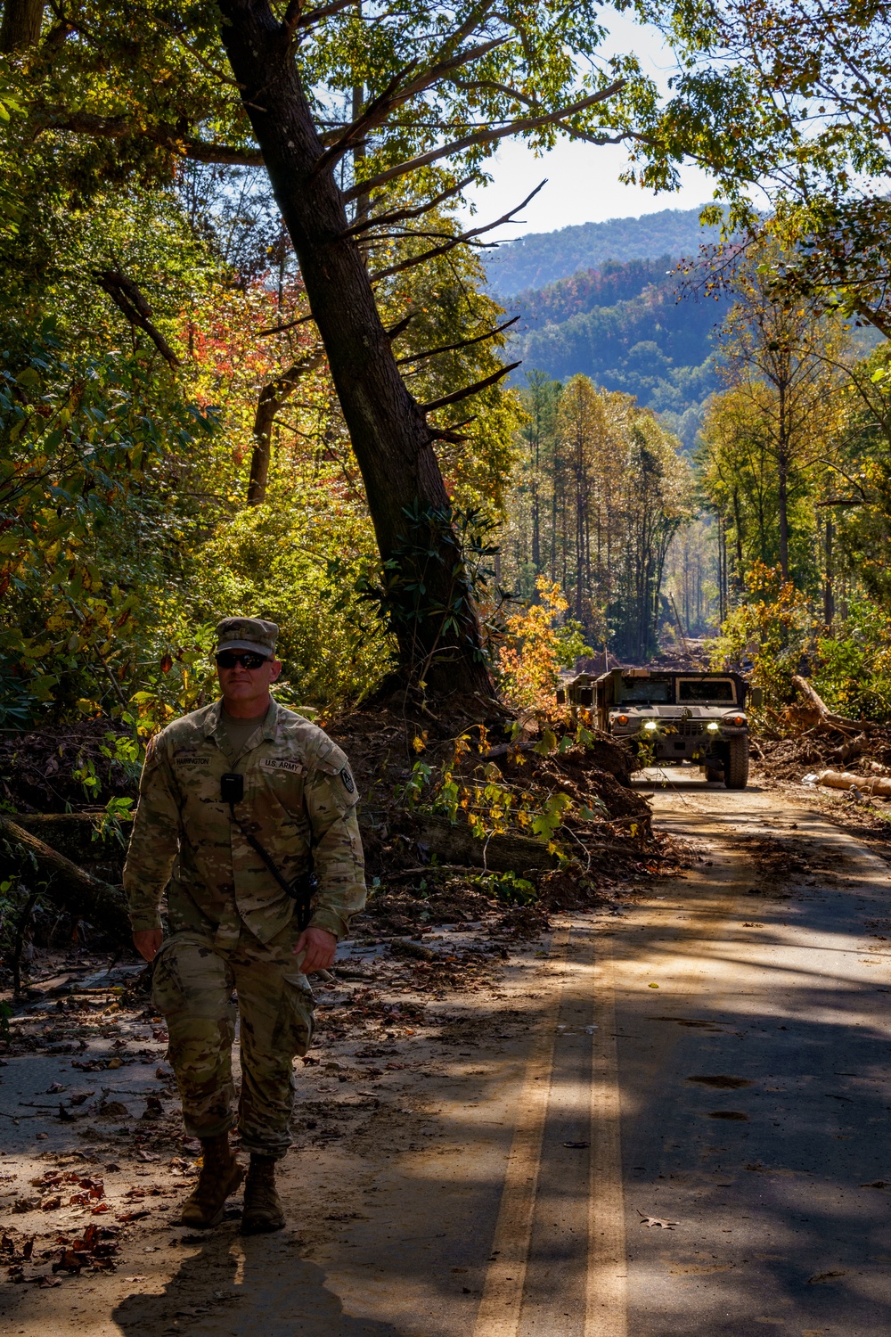 North Carolina National Guard soldiers assist the Indiana Task Force One Urban Search and Rescue team