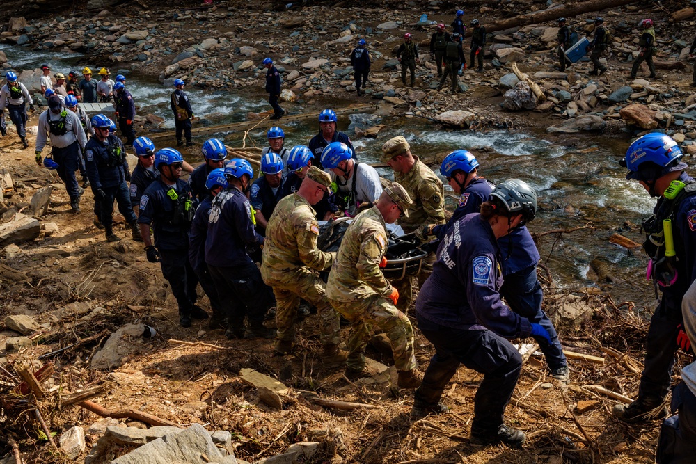 North Carolina National Guard soldiers assist the Indiana Task Force One Urban Search and Rescue team