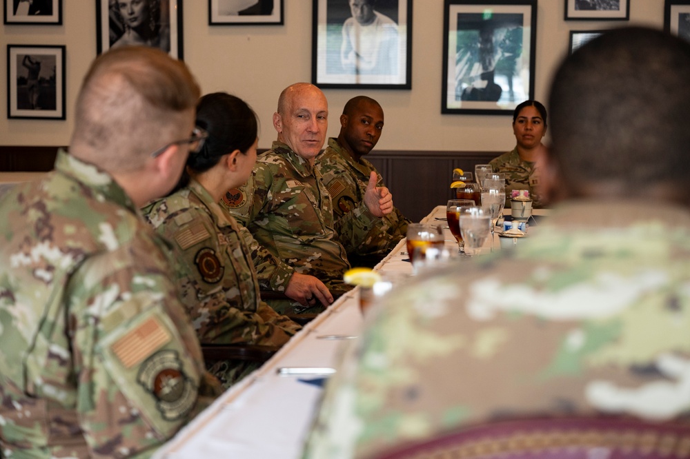 CSAF, CMSAF communicates readiness, reoptimization during visit at Yokota