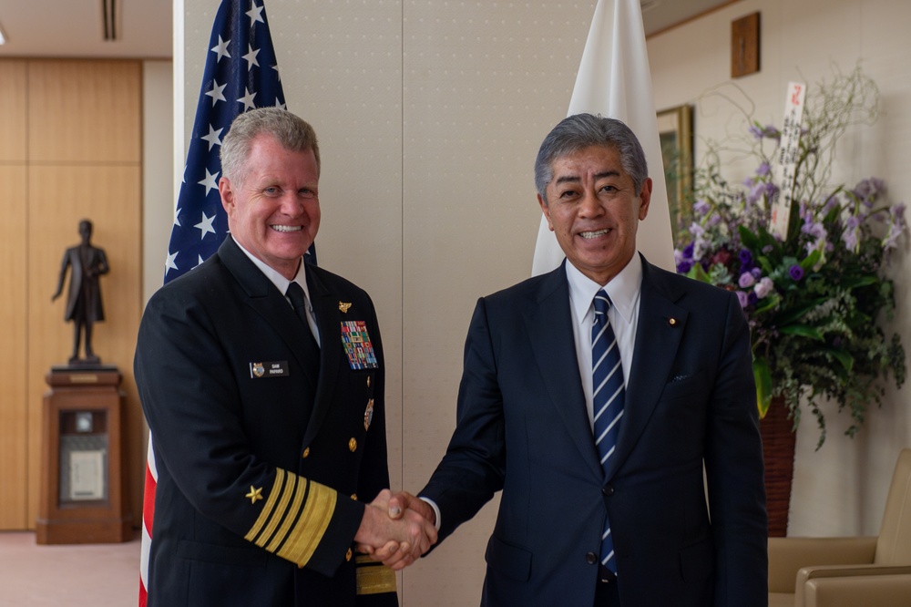 ADM Paparo visits Japan; reinforces US-Japan alliance