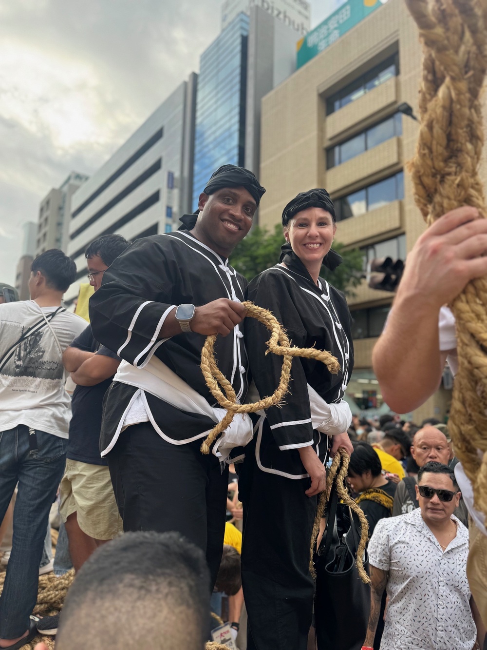 Torii Station leadership participates in Naha Giant Tug-of-War