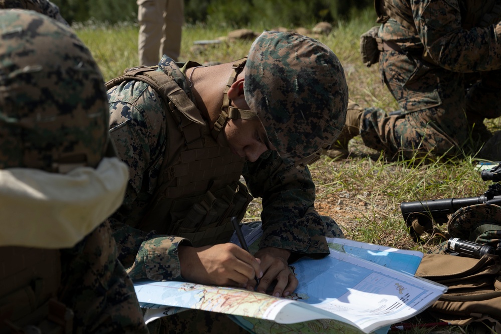 5th ANGLICO Marines coordinate fires with 1-1 SFG