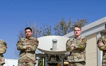 Incirlik's 39th Communications Squadron sets up GASNT