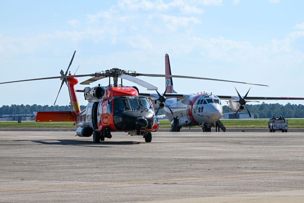 Coast Guard Air Station Clearwater aircrews arrive in ATC Mobile