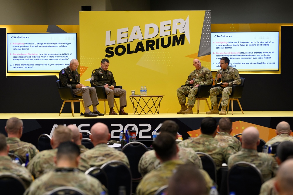 AUSA 2024 Leader Solarium with the CSA and SMA