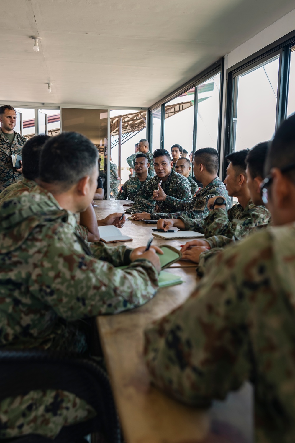 KAMANDAG 8: U.S., Philippine Marines, JGSDF hold planning meeting in Burgos