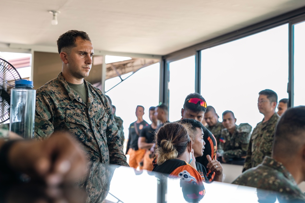 KAMANDAG 8: U.S., Philippine Marines, JGSDF hold planning meeting in Burgos