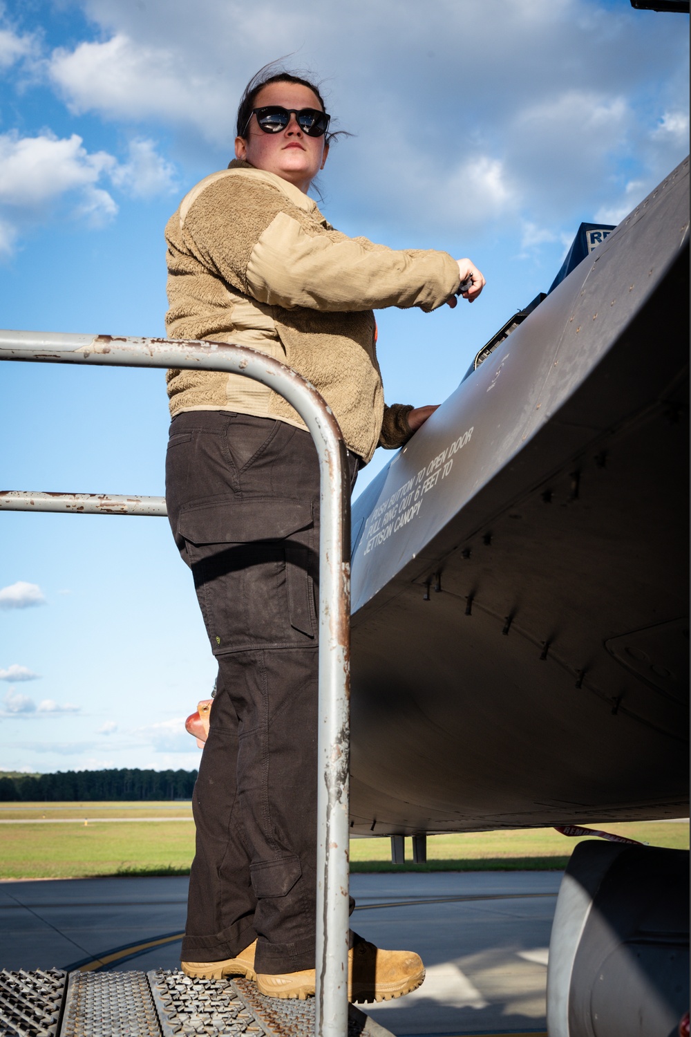 CRI: F-16 Fighter Jet Repairs