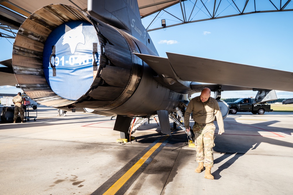 CRI: F-16 Fighter Jet Repairs
