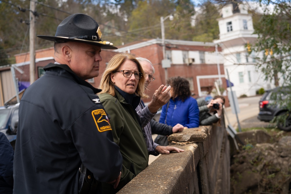 FEMA Administrator and North Carolina Governor Visit Recovery Operations in Western North Carolina