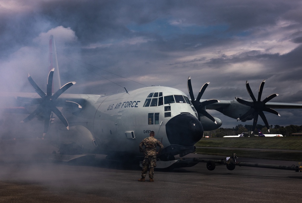 LC-130 at Albany Airport