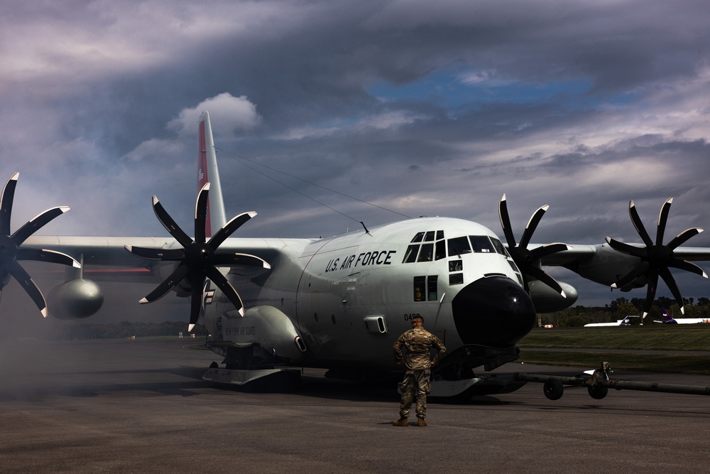 LC-130 at Albany Airport