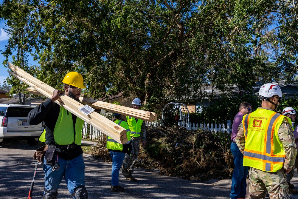 U.S. Army Corps of Engineers First Blue Roof Project in Sarasota for Hurricane Milton