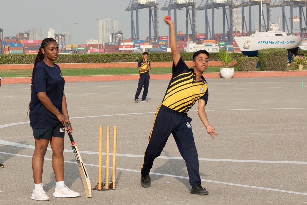 O’Kane visits Pakistan