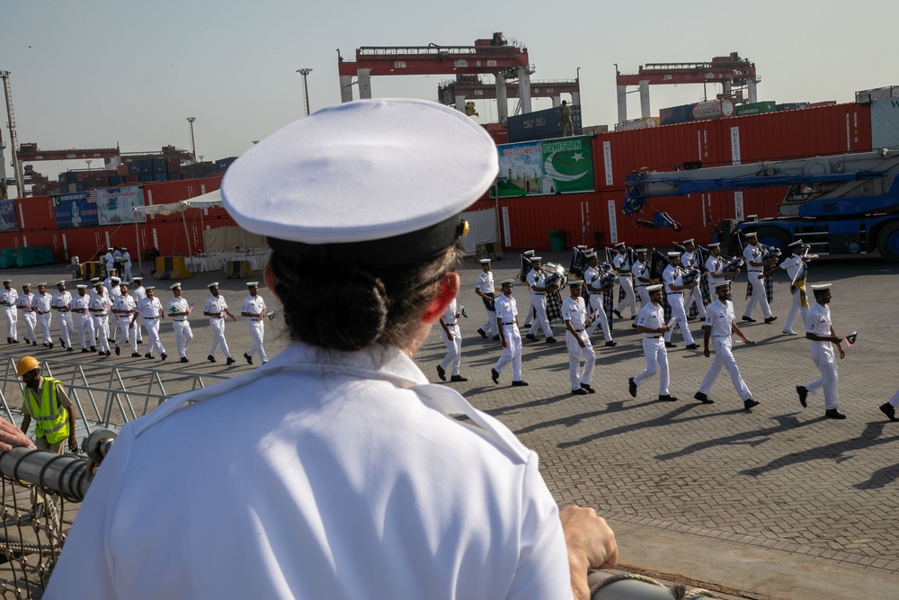 O’Kane visits Pakistan