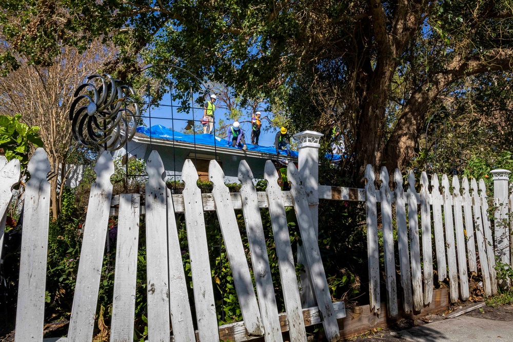 U.S. Army Corps of Engineers First Blue Roof Project in Sarasota for Hurricane Milton