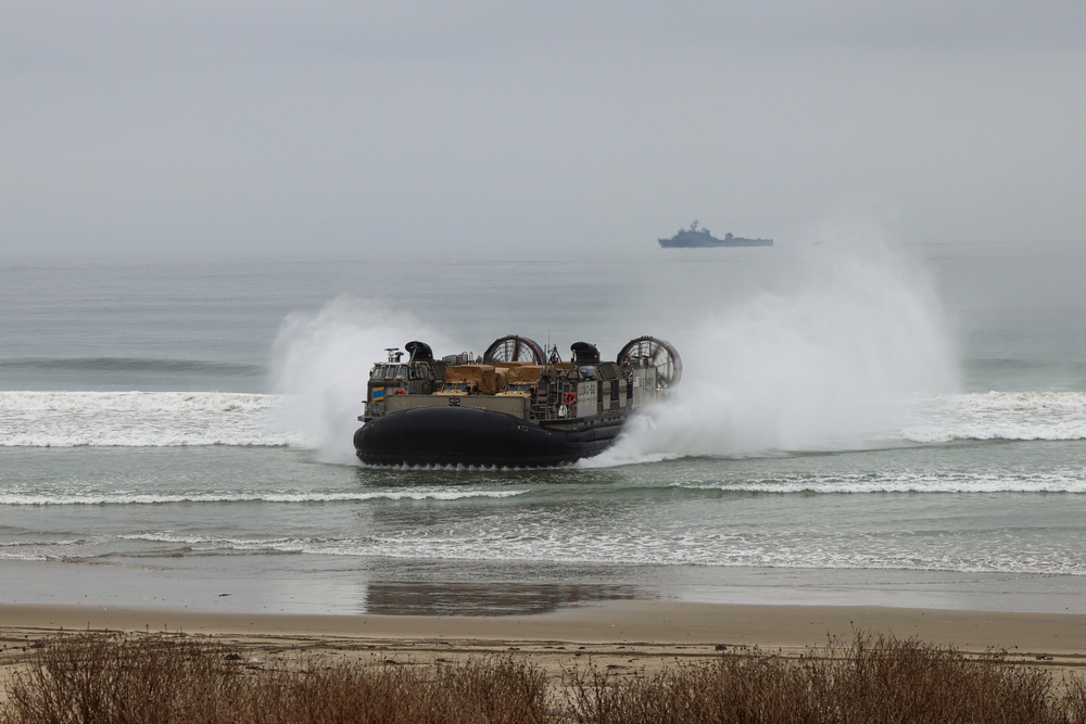 Elements of the 15th MEU Return from Deployment Aboard USS Harpers Ferry