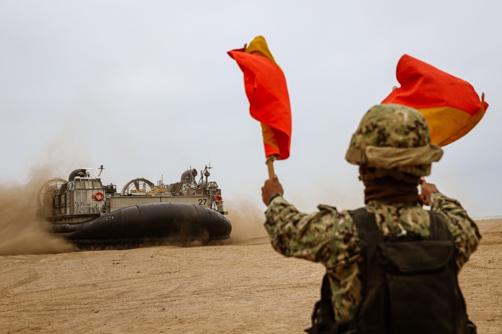 Elements of the 15th MEU Return from Deployment Aboard USS Harpers Ferry