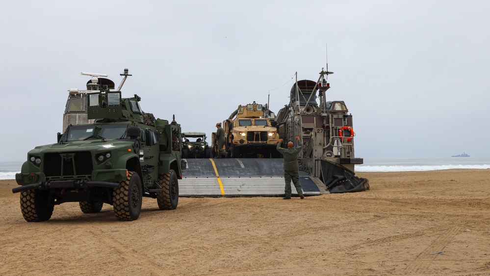 Elements of the 15th MEU Return from Deployment Aboard USS Harpers Ferry