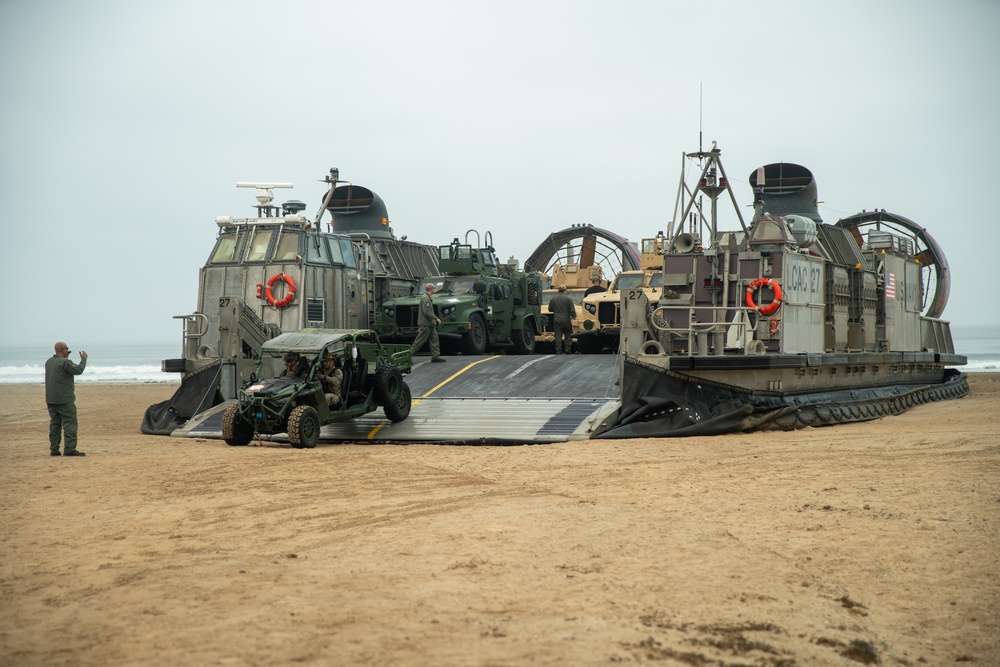 Elements of the 15th MEU Return from Deployment Aboard USS Harpers Ferry