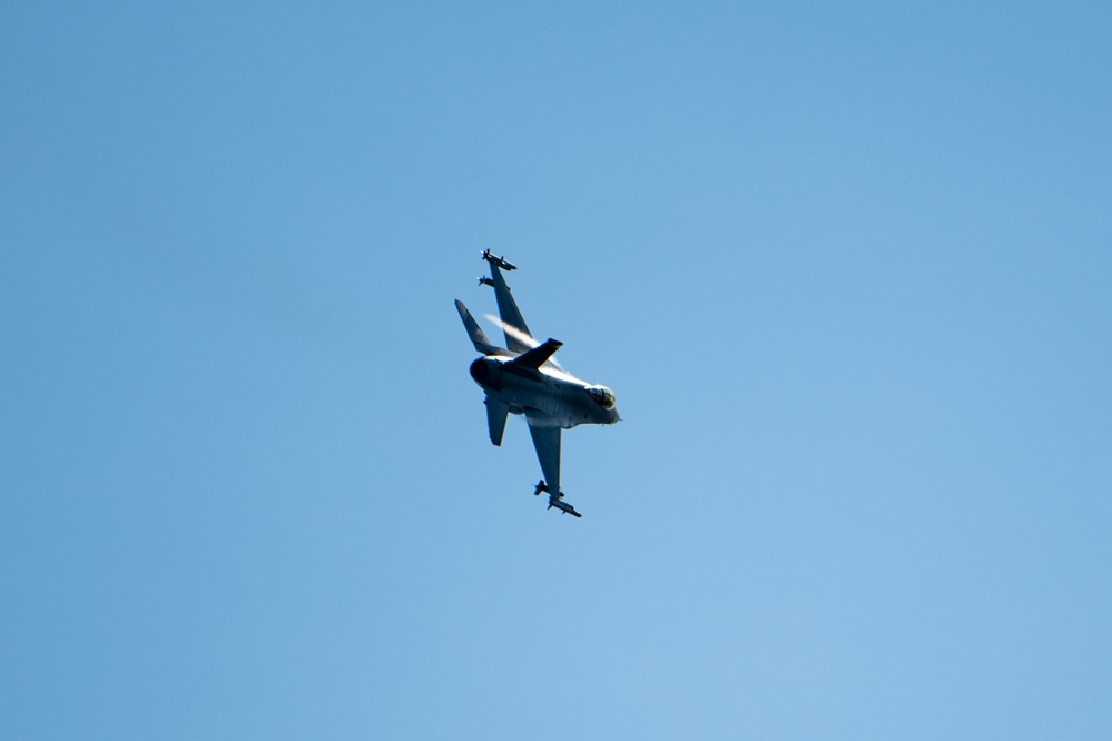 Jets Take to the Sky
