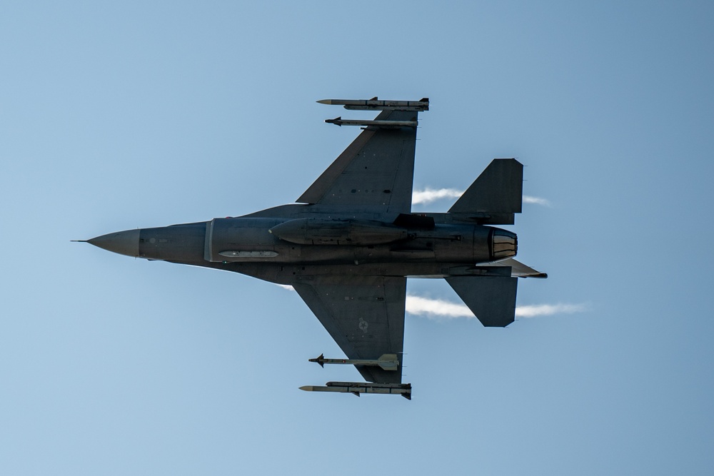 Jets Take to the Sky