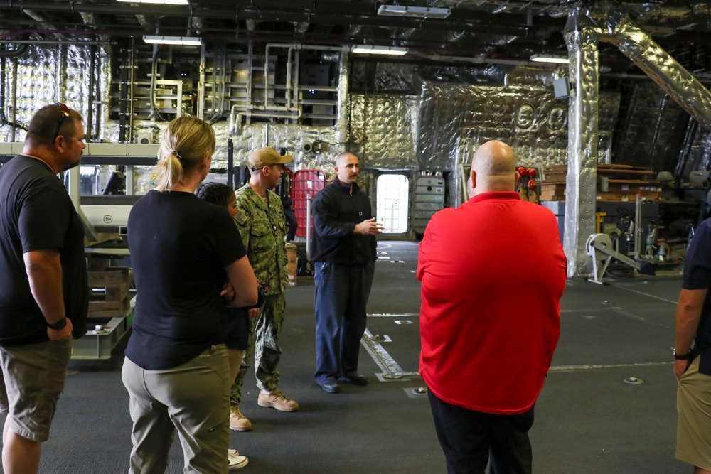 USS Manchester (LCS 14) Hosts Ship Tour