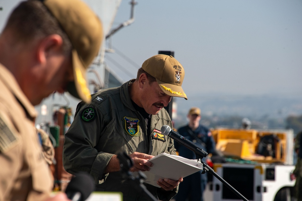 USS ESSEX (LHD 2) All Hands Call
