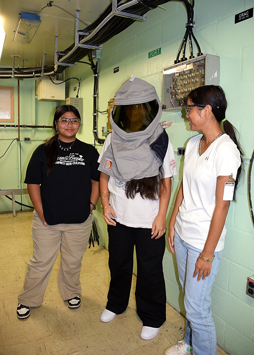 Kailua High School visits PHNSY &amp; IMF