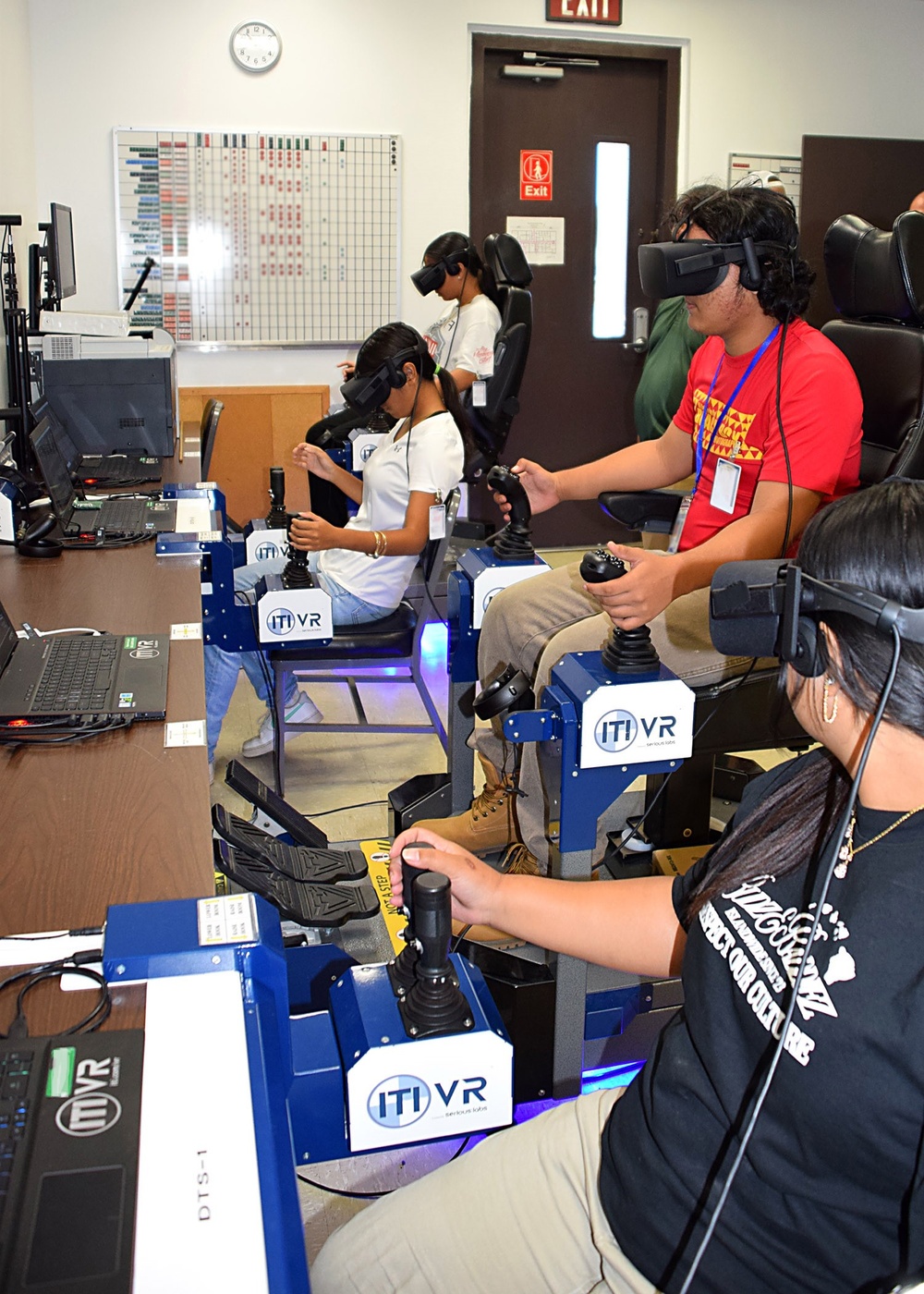Kailua High School visits PHNSY &amp; IMF