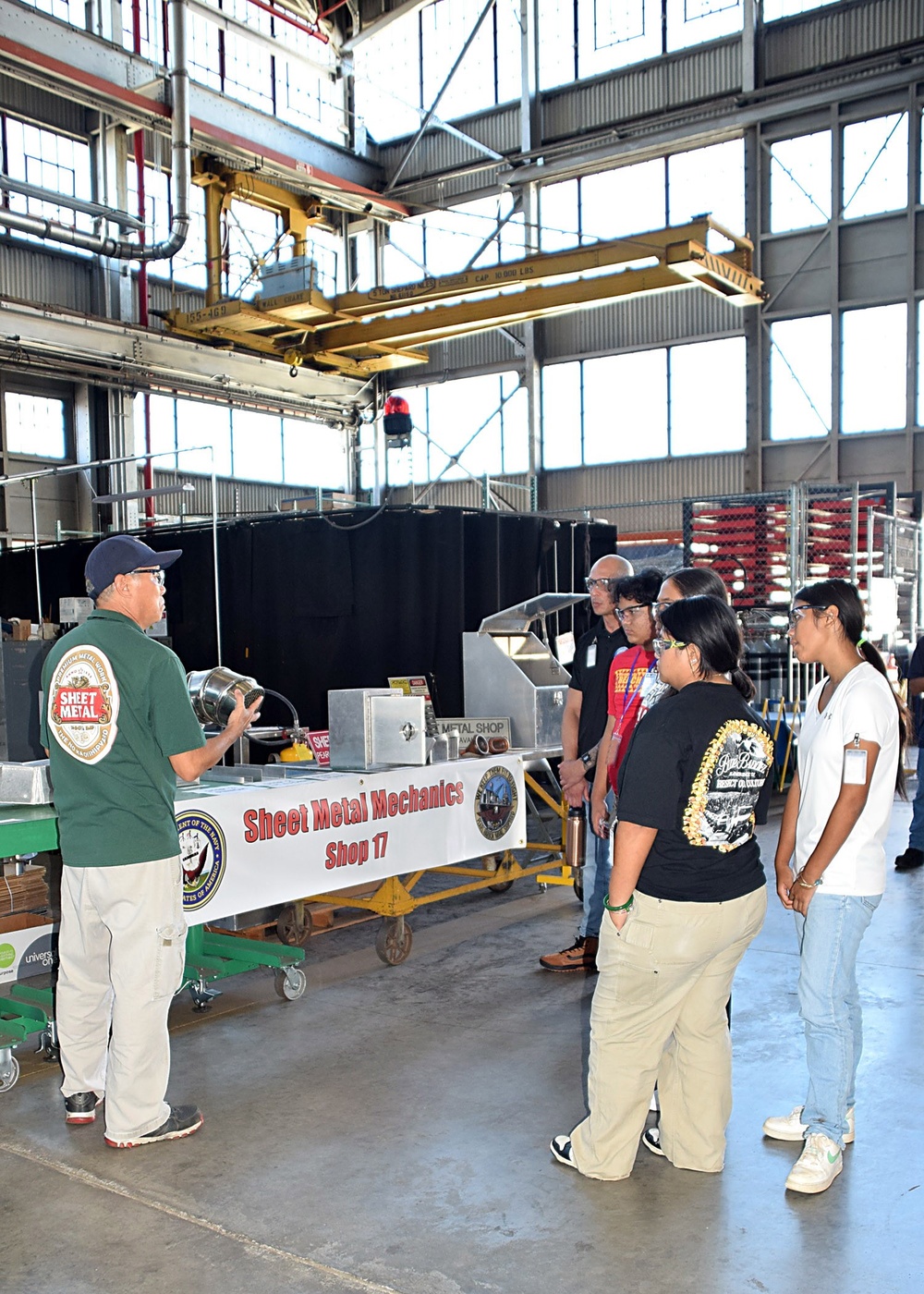 Kailua High School visits PHNSY &amp; IMF