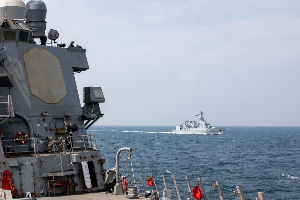 O’Kane conducts PASSEX with Pakistan Navy’s PNS Zulfiqar