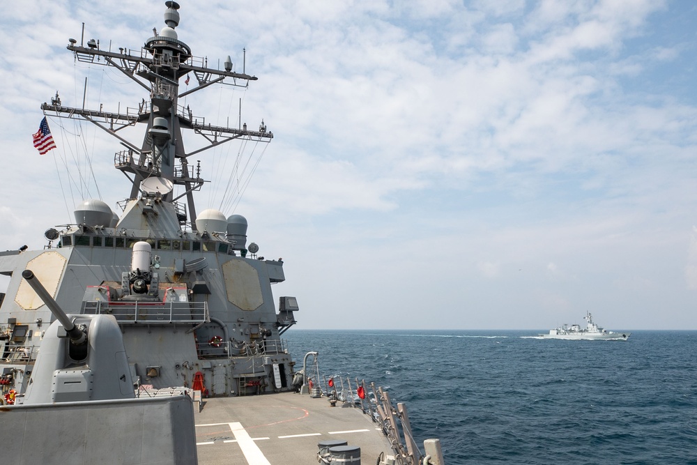O’Kane conducts PASSEX with Pakistan Navy’s PNS Zulfiqar