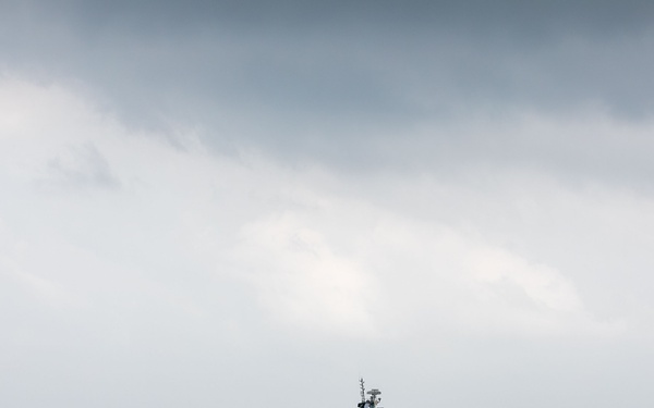 O’Kane conducts PASSEX with Pakistan Navy’s PNS Zulfiqar