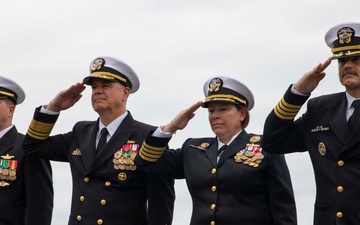 USS Makin Island Changes Command