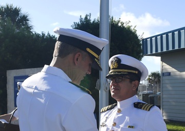 Ecuadorian IANTN Officer Awarded Navy and Marine Corps Commendation Medal