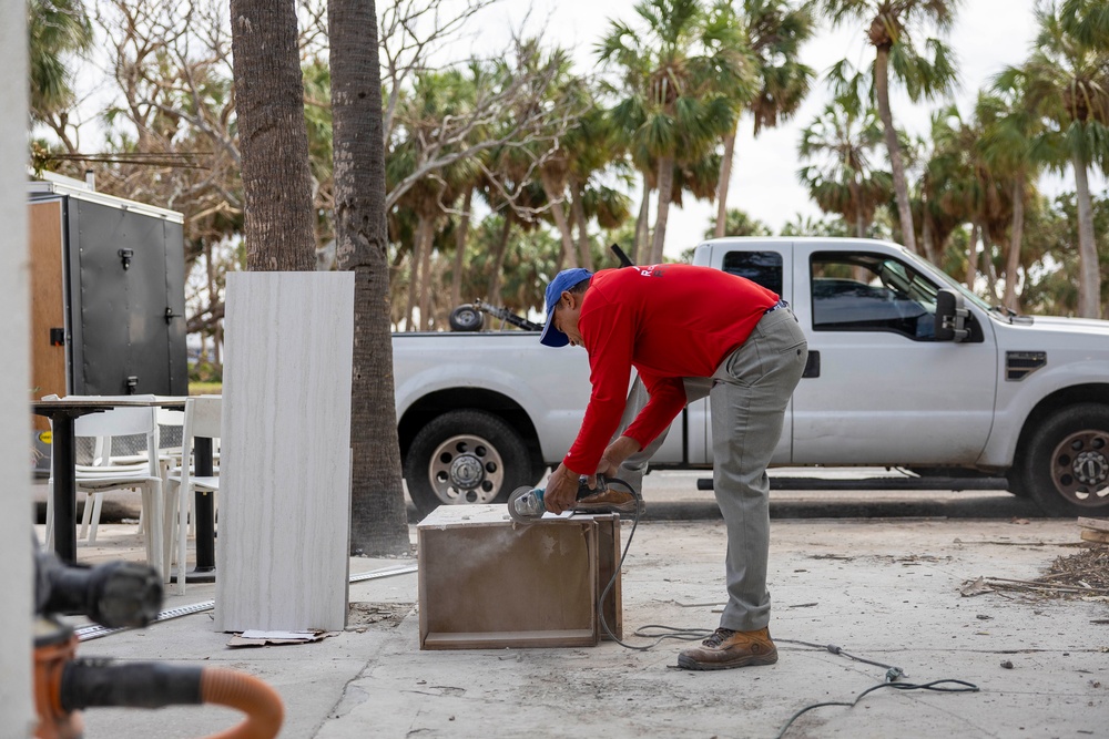 Damage and debris in Sarasota, Florida