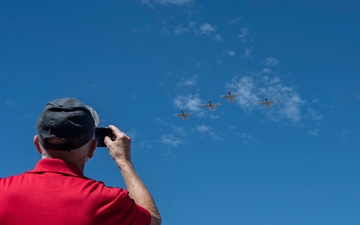 Red River Valley Fighter Pilots &quot;River Rats&quot; Tour the 357th Fighter Squadron