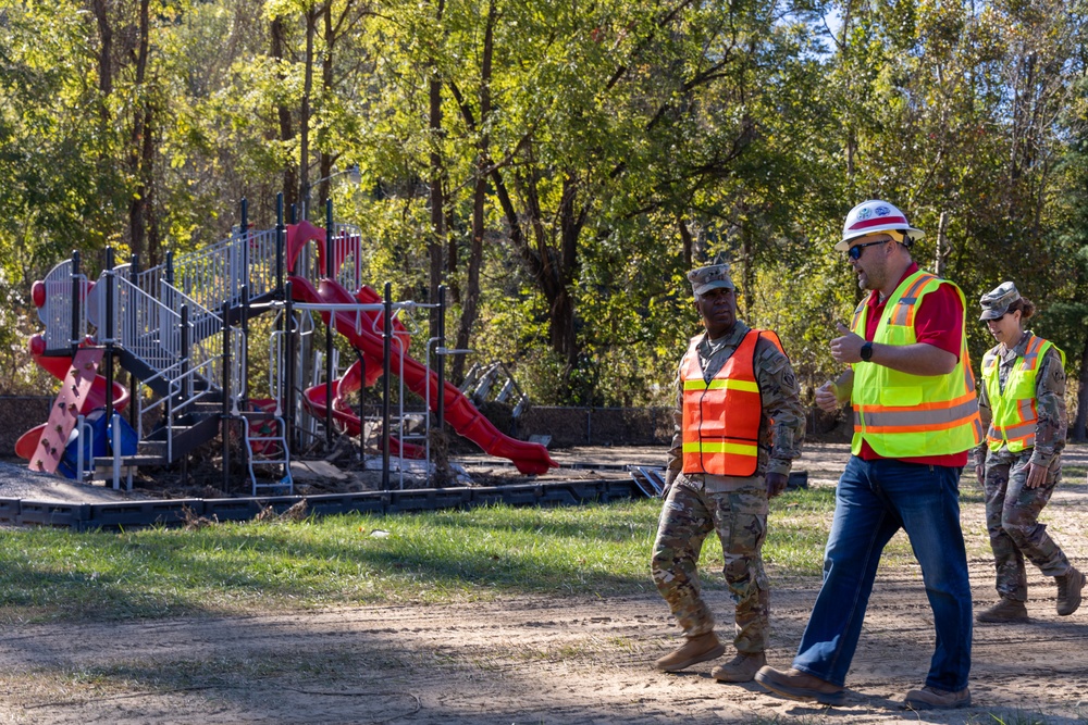 Maj. Gen. Jason Kelly Discusses Hurricane Helene Relief Efforts with Louisville District Debris Expert Jeff Brooks