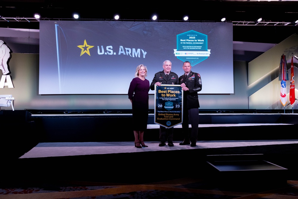 Army Civilian Showcase Celebrates Top 5 Best Places to Work in the Army