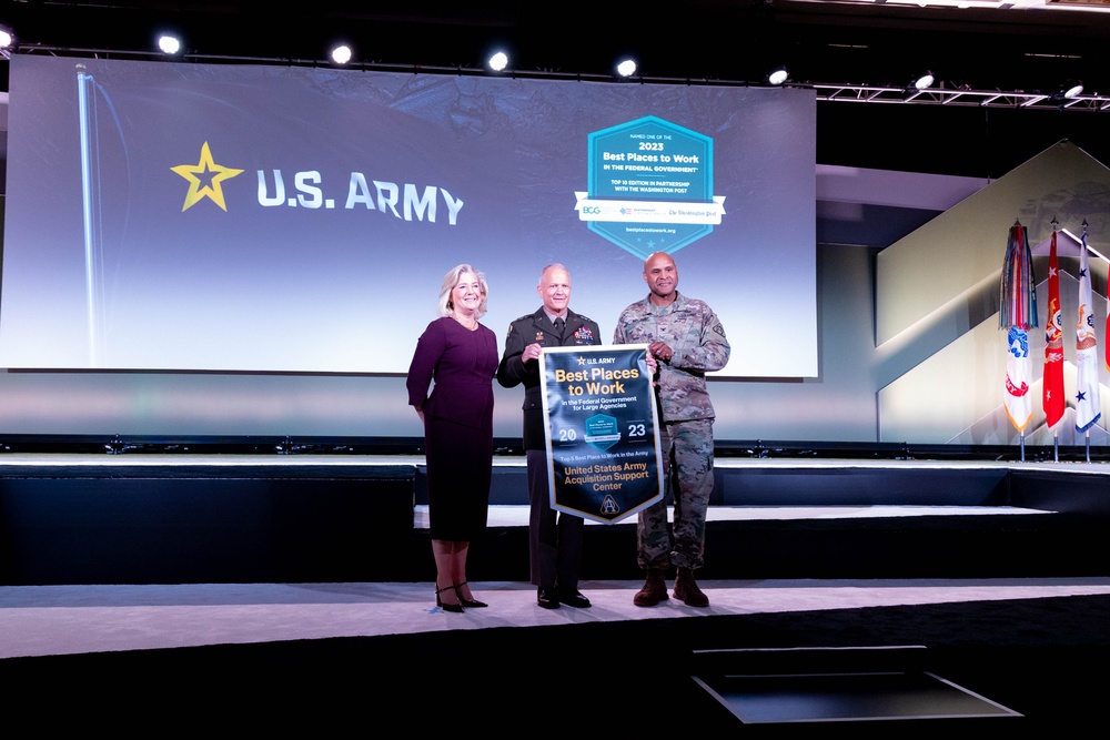 Army Civilian Showcase Celebrates Top 5 Best Places to Work in the Army